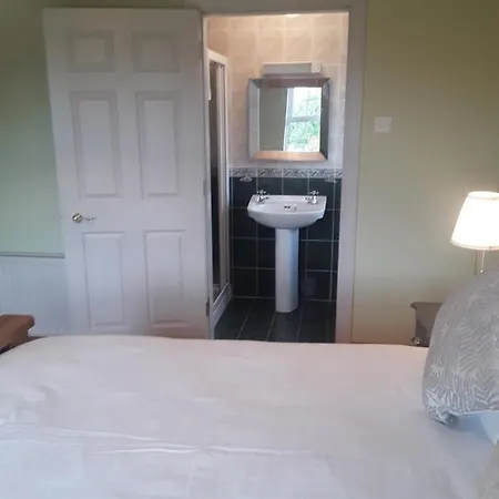 Doonard Manor Bed & Breakfast *