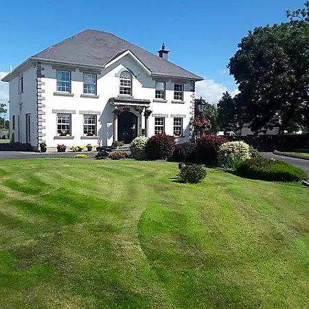 Doonard Manor Bed & Breakfast Craughwell