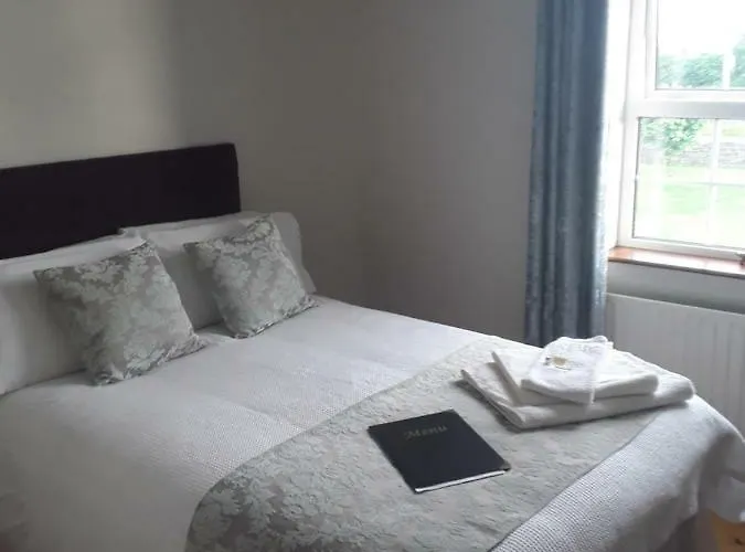 ベッド・アンド・ブレックファスト Doonard Manor Craughwell